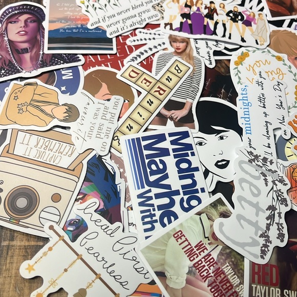 5for $10 Singer Taylor Swift Vibrant 50Pc Album Stickers Stick on Notebooks - Picture 4 of 4